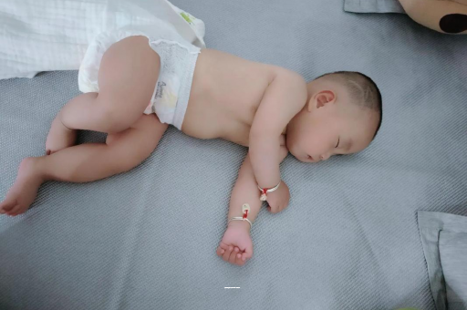 阿克苏三个月宝宝头围